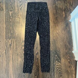Black Patterned Lululemon Leggings